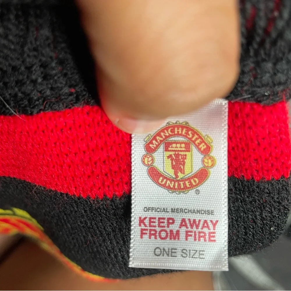 Manchester United scarve scarf red and black